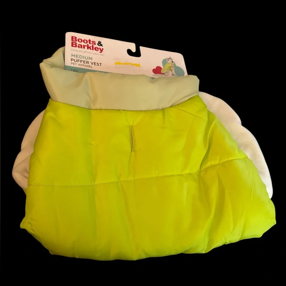 NEW Target Dog and Cat Puffer Vest Boots & Barkley Medium Neon Green